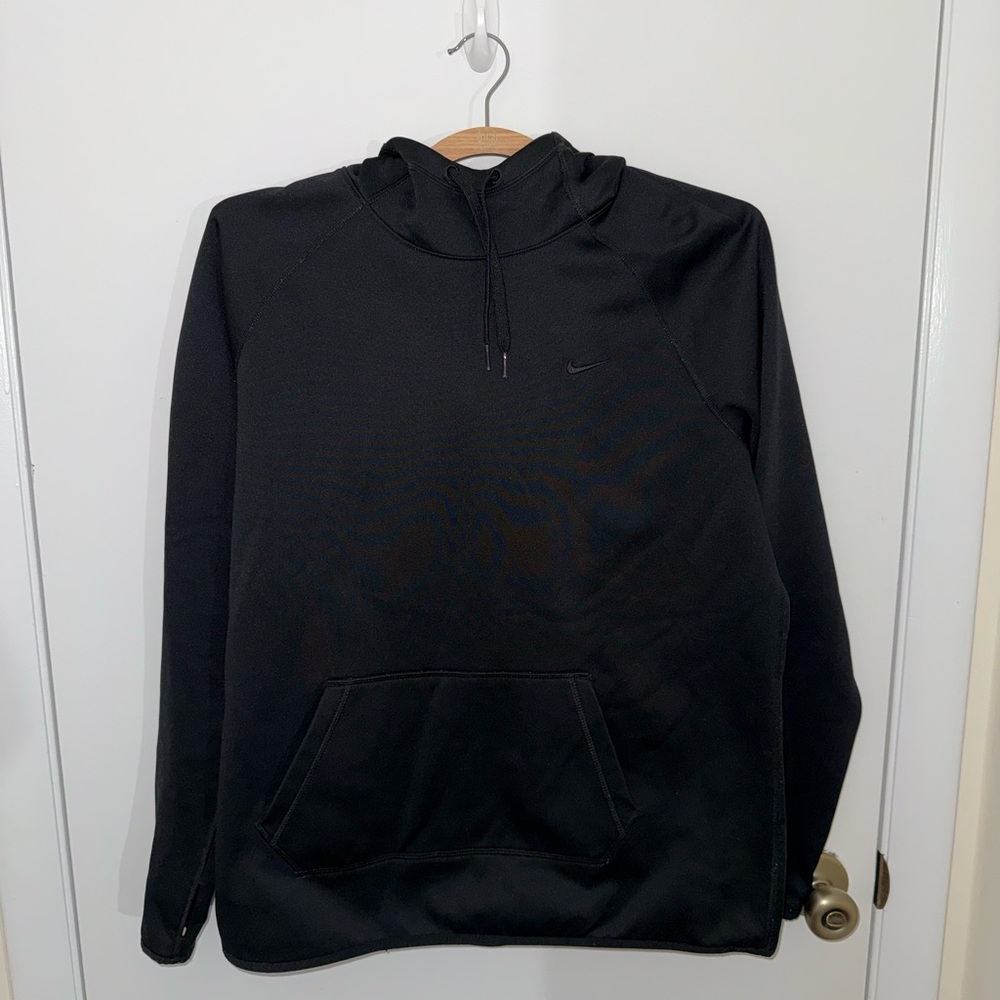 Nike Women’s Therma Fit Hoodie - Black - Size Large